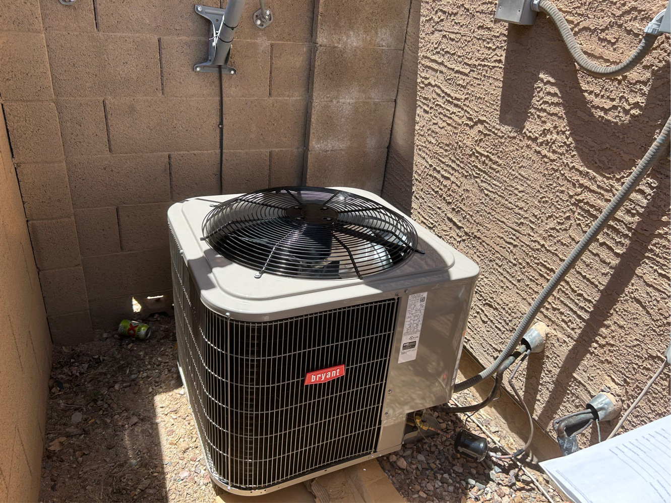 Service and diagnosis of an heat pump A/C unit